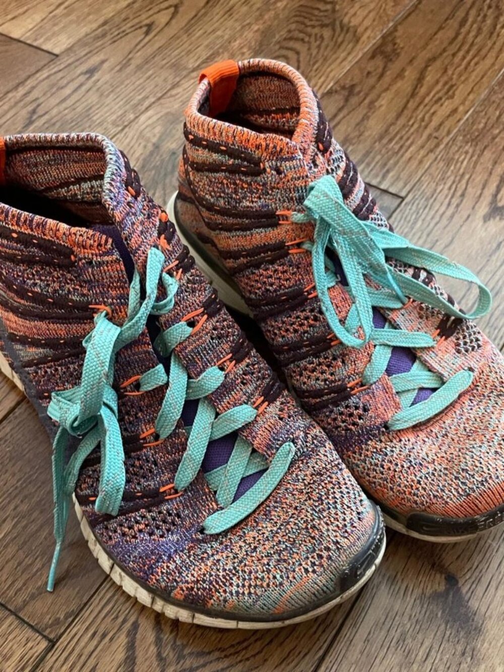 Nike Flyknit Chukka High Top